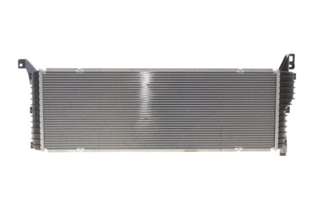 Радиатор охлаждения двигателя nrf 560019