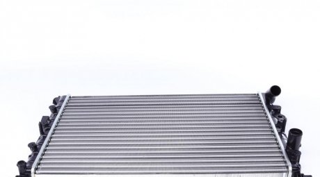 Радиатор охлаждения двигателя nrf 58025