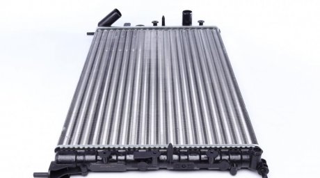 Радиатор охлаждения двигателя nrf 58025