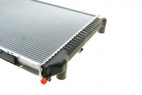 Радіатор охолодження двигуна nrf 58098