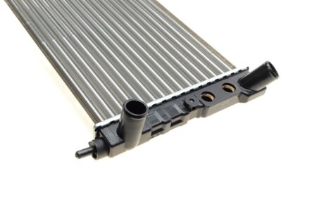 Радиатор охлаждения двигателя nrf 58154