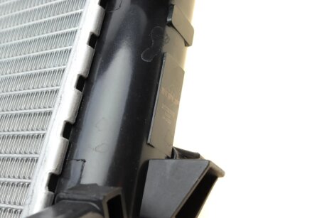 Радиатор охлаждения двигателя nrf 58204