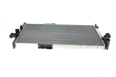 Радиатор охлаждения двигателя nrf 58282A