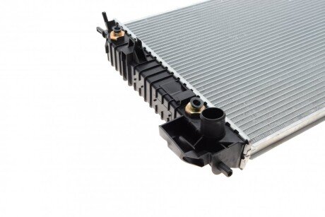 Радіатор охолодження двигуна nrf 58294