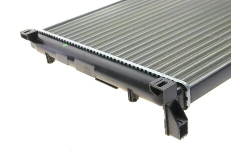 Радіатор охолодження двигуна nrf 58322A