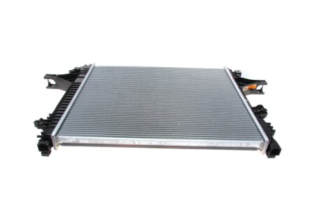 Радиатор охлаждения двигателя nrf 58356