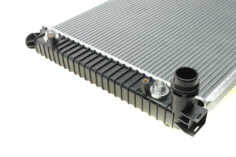 Радіатор охолодження двигуна nrf 58360