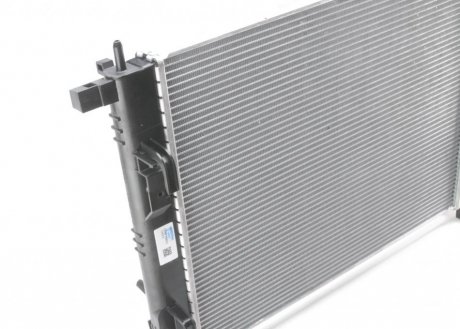 Радиатор охлаждения двигателя nrf 58443
