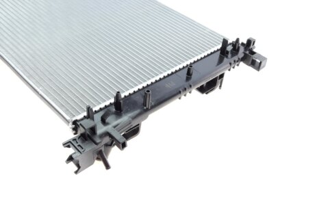 Радиатор охлаждения двигателя nrf 58444