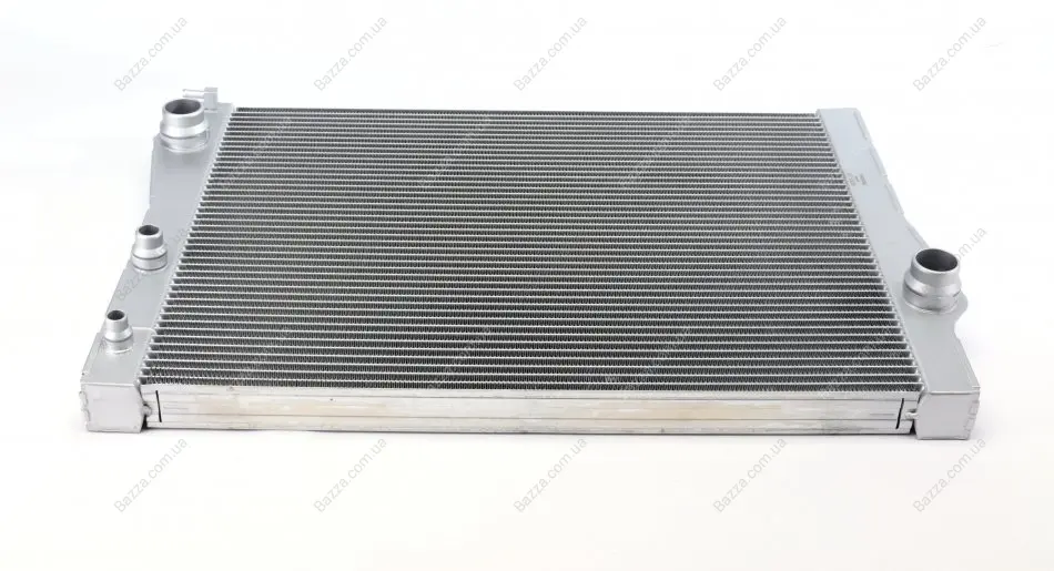 Радіатор охолодження двигуна NRF 58467 (фото 1)