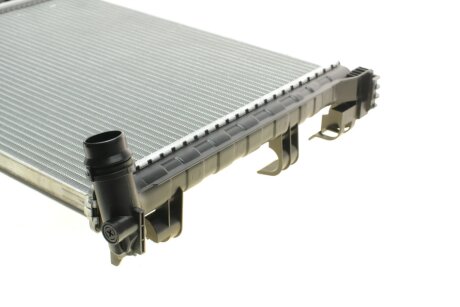 Радіатор охолодження двигуна nrf 58473