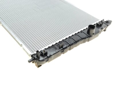 Радиатор охлаждения двигателя nrf 58505