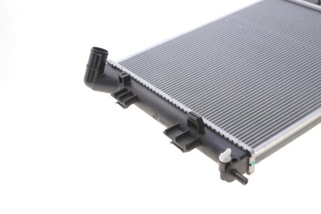 Радиатор охлаждения двигателя nrf 58522