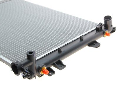 Радиатор охлаждения двигателя nrf 58554