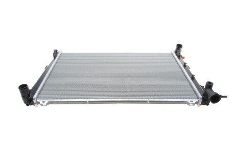 Радиатор охлаждения двигателя nrf 58554 на Киа Каренс 2, 3