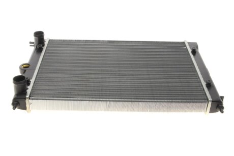 Радиатор охлаждения двигателя nrf 58697