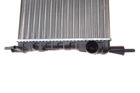 Радиатор охлаждения двигателя nrf 58711