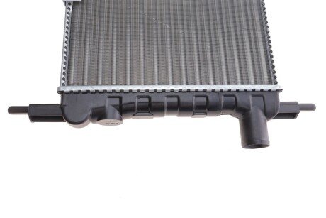 Радиатор охлаждения двигателя nrf 58711