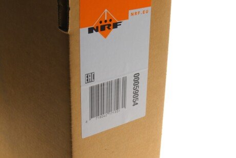 Радиатор охлаждения двигателя nrf 59054