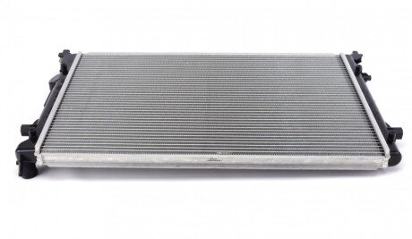 Радиатор охлаждения двигателя nrf 59057