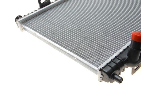 Радиатор охлаждения двигателя nrf 59134