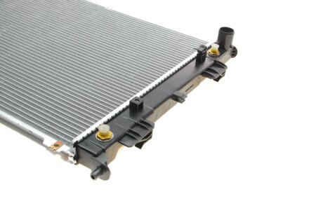 Радиатор охлаждения двигателя nrf 59200