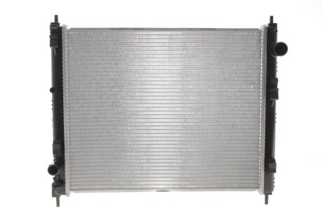 Радиатор охлаждения двигателя nrf 59252 на Ниссан Жук