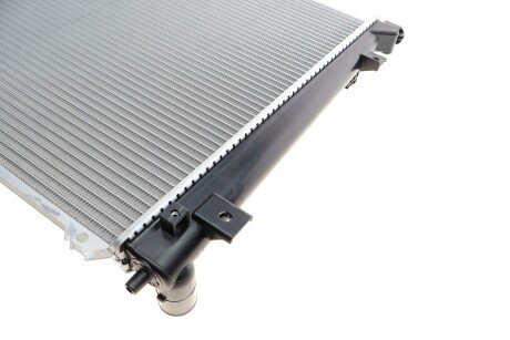 Радиатор охлаждения двигателя nrf 59253