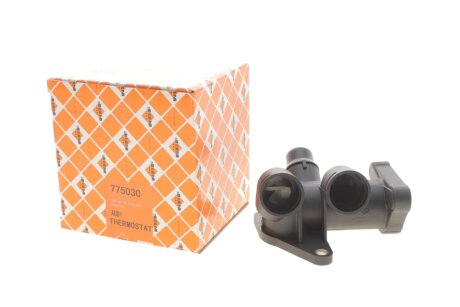 Радиатор охлаждения двигателя nrf 775030