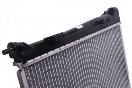 Радиатор охлаждения двигателя nrf 53931