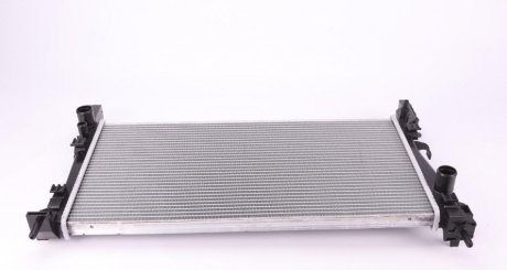 Радиатор охлаждения двигателя nrf 53934