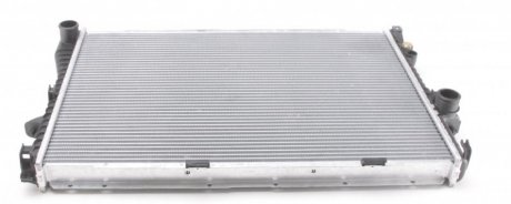 Радиатор охлаждения двигателя nrf 55323