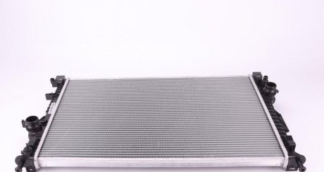 Радіатор охолодження двигуна nrf 59237