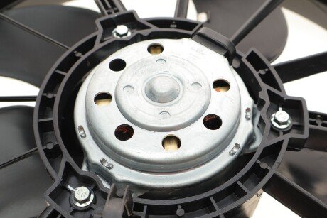 Вентилятор охолодження радіатора nrf 47361