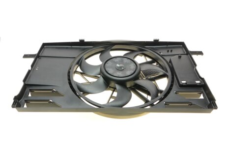 Вентилятор охлаждения радиатора nrf 47412 на Вольво C30