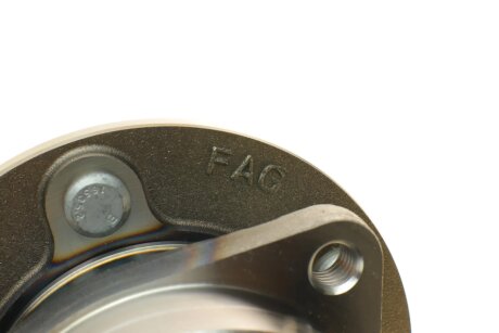 Маточина колеса з інтегрованим підшипником ntn snr R15367