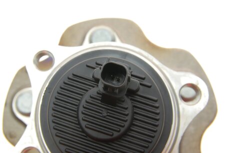 Підшипник колеса,комплект ntn snr R169104