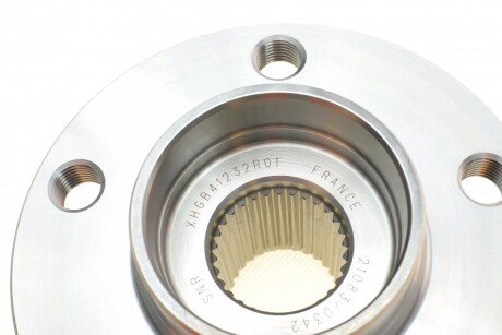 Пiдшипник ступицi колеса ntn snr R16033