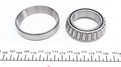 Подшипник КПП ntn snr 4TLM300849LM300811