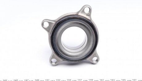 Ступица с подш. MITSUBISHI L200 передн. (SNR) ntn snr R17356