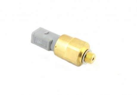 Датчик тиску системи ГПК VW Golf IV 97-03, PASSAT B5 96-05, Sharan 95-10, Passat B3-B4 88-96, Polo 8 nty ECCAU001