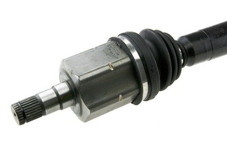 Піввісь передн. права VW Caddy/Golf/Passat/Touran 1.6/2.0 03- (R) Jetta USA 14-18 (26x36x884) nty NPWVW053
