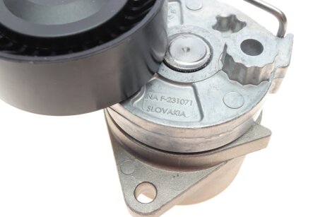 Натяжник ременя генератора oe germany 012050600000