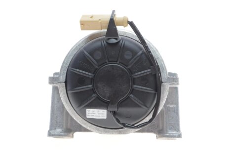 Подушка (опора) двигуна oe germany 800450