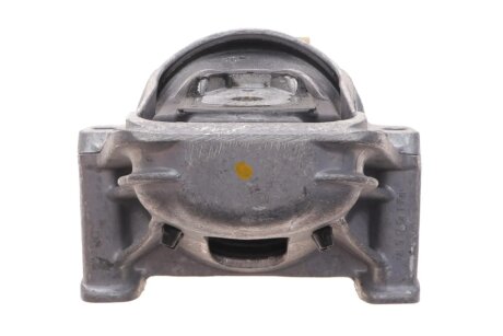 Подушка (опора) двигуна oe germany 800457