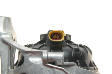 Подушка (опора) двигуна oe germany 800566