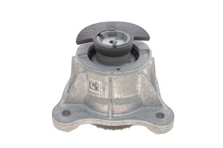 Подушка (опора) двигателя oe germany 801164