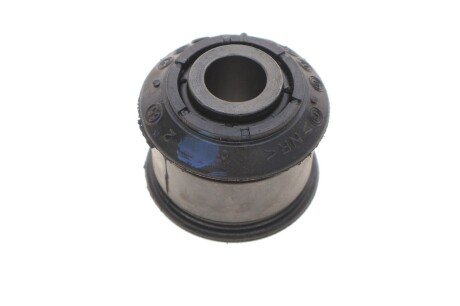 Втулка (резинка) переднего стабилизатора oe germany 800850