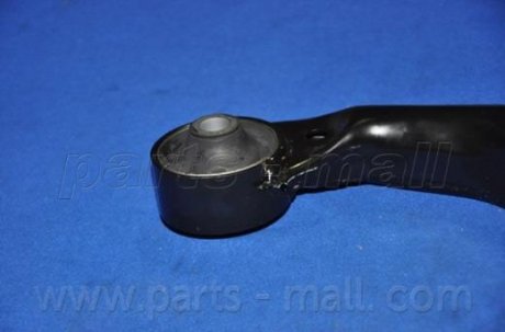 Важіль передньої підвіски parts mall PXCAA021LL