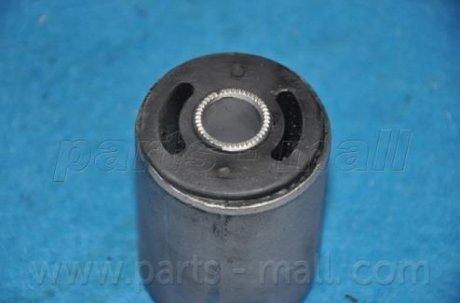 Сайлентблок (втулка) рессоры parts mall PXCRA043L2
